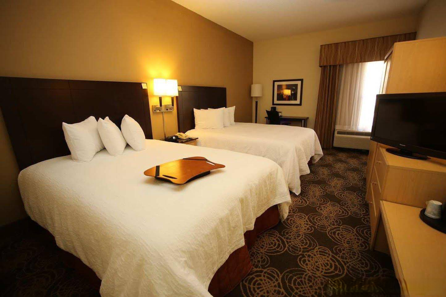 Hampton Inn & Suites Orlando/East UCF Area, FL