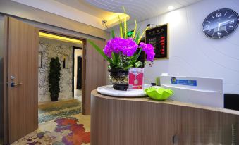 Kunming Jiesheng Hotel (Dianchi Aegean Shopping Park)