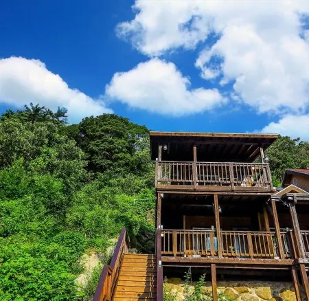 Gurye Jirisan Yasengwha Pension