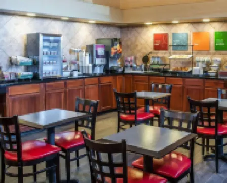 คอมฟอร์ตอินน์ แกลลัป ไอ-40 ทางออก 20