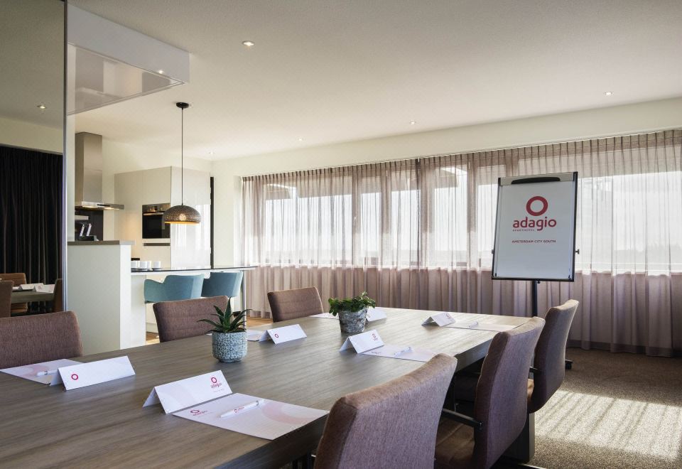 Aparthotel Adagio Amsterdam City South