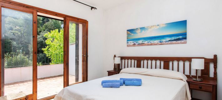 S'Esquirols Nº1 Hotels in Begur
