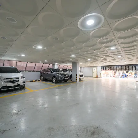 No.25 Suwon Hwaseong Haenggung Branch