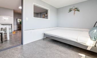 Taean (Anmyeondo) Puppy 21 Pet Friendly Pension