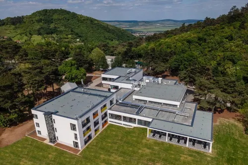 Raczi Hotel, Tur Event Center? - piscina