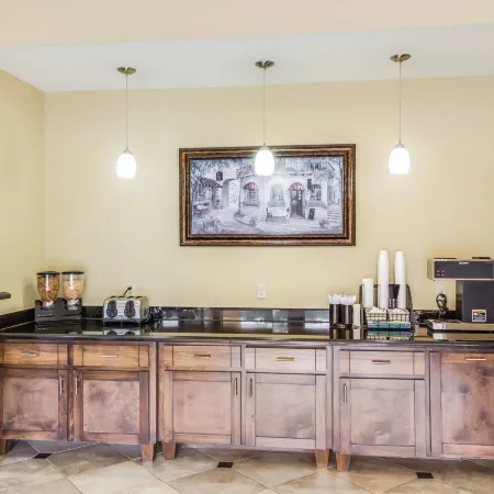 Americas Best Value Inn and Suites Tomball