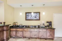 Americas Best Value Inn and Suites Tomball - breakfast