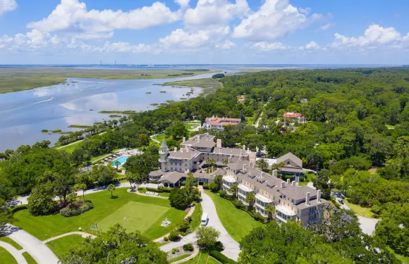 哲基爾島俱樂部度假村