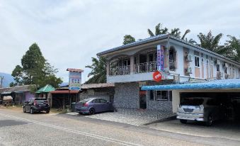 OYO 90205 Bayu Sintok Motel - Housity