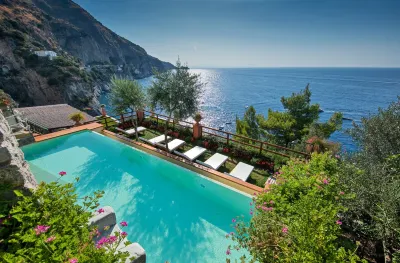 Hotel Onda Verde Hotels near Praiano