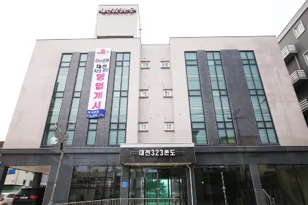 Daecheon 323 Condo