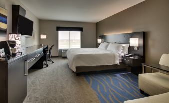 Holiday Inn Express & Suites Lancaster East - Strasburg