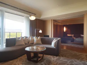 Shima Kanko Hotel the Bay Suites
