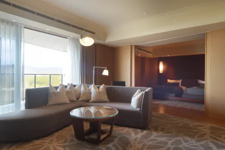 Shima Kanko Hotel the Bay Suites