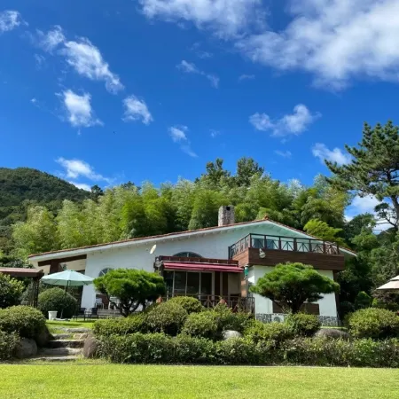Damyang Oakville Pension