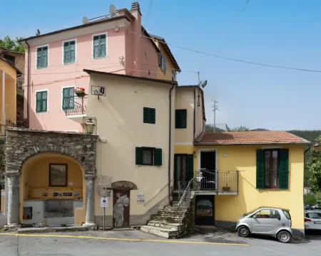 Ca' da Ciassa (Vlo130) Hotels in Prela