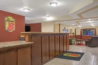 Super 8 by Wyndham Monticello Hotels in Maple Lake