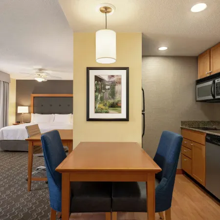 Homewood Suites by Hilton Allentown-Bethlehem Airport