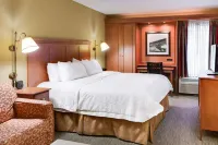Hampton Inn Pittsburgh-Airport Hotels in Coraopolis