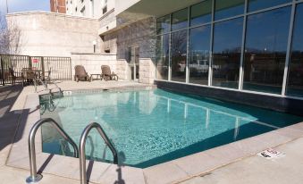 Drury Inn & Suites Cincinnati Sharonville