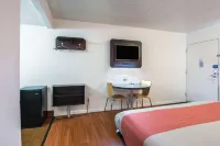 Motel 6 Glassboro, NJ - Rowan University Hotel dekat ABC Consultants at Rowan University
