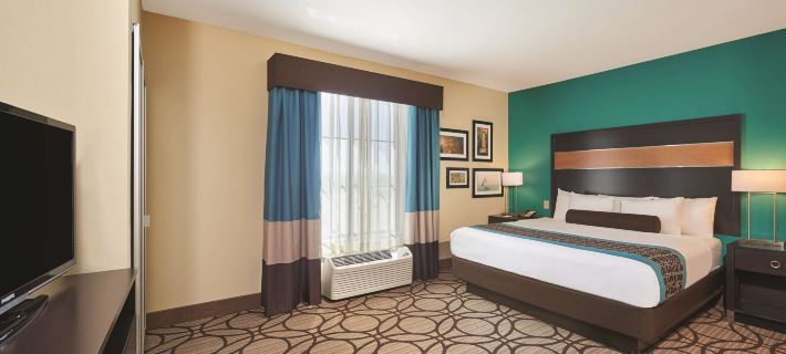 La Quinta Inn & Suites by Wyndham Carlsbad Hôtels à&nbsp;: Comte d'Eddy