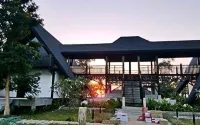 Serendipity Villa Hôtels à : Kudat