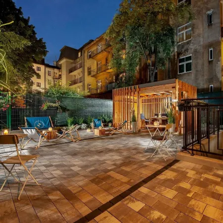 Amber Design Residence