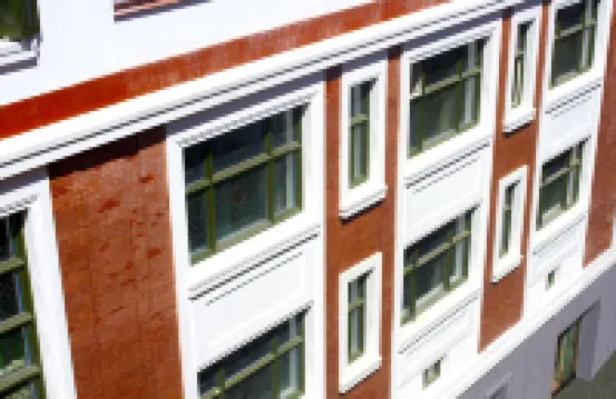 إوروستارس بلازا مايور