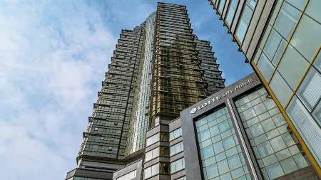 LOTTE CITY HOTEL MAPO Отели рядом с достопримечательностью «Abraham Park Kenneth Vine Collection Museum»