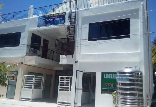 루나 오슬로브 트래블러 인의 깔끔한 객실