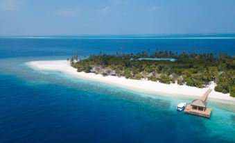 Dreamland Maldives Resort