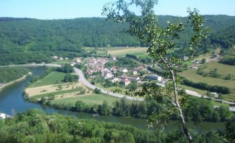 Le Relais de La Vallee