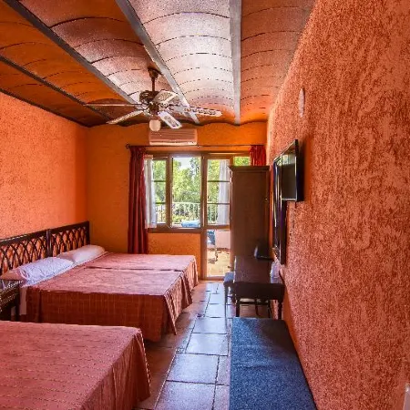Hotel Rural El Cortijo