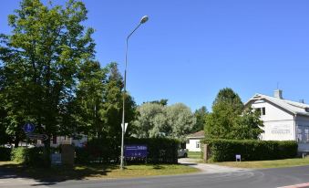 FolkiaCenter Gästhem - Vieraskoti - Guesthouse