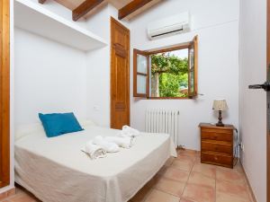 Villa Can Soler II: Large Private Pool, A/C, WiFi