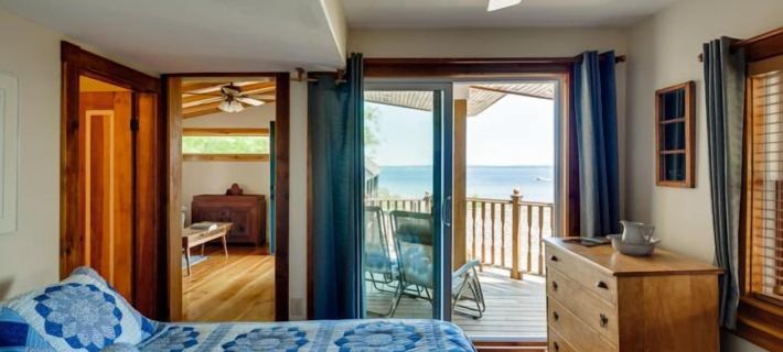 Beach Cottage Inn Hotels in Waldo County