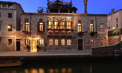 Palazzetto Madonna
