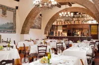 Castello Banfi - Il Borgo Hotel a Montalcino