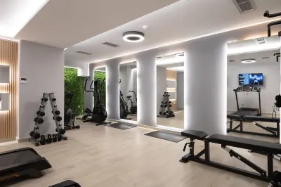 Lux&Easy Athens Downtown Residences Отели в г. 