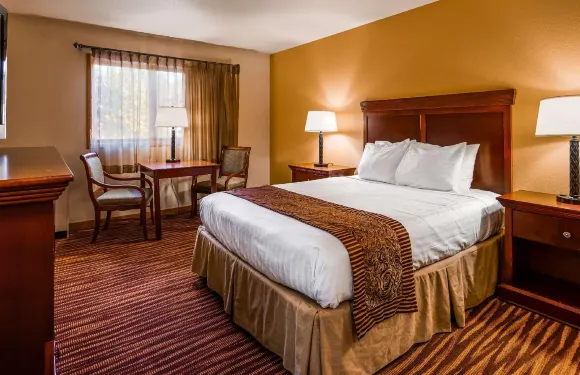 露西爾湖貝斯特韋斯特酒店