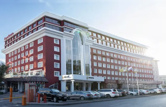 斯塔夫羅波爾阿茲穆特酒店