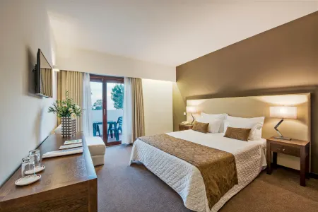 Sao Felix Hotel Hillside & Nature