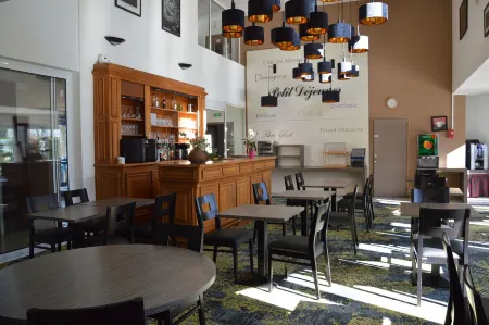 The Originals City Hôtel, Aéroport Beauvais