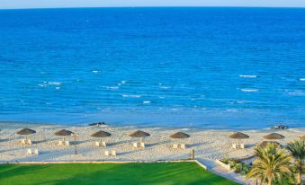 Danat Jebel Dhanna Resort