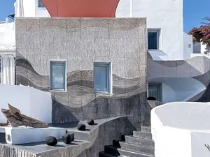 Andronis Luxury Suites