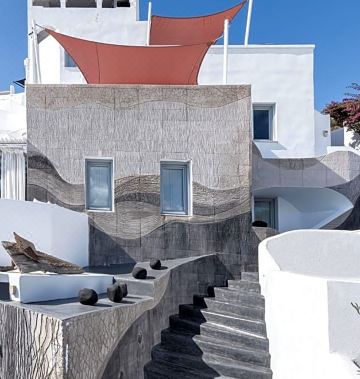 3. 안드로니스 럭셔..