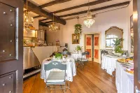 B&B dei Papi Boutique Hotel