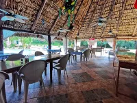Hotel Doralba Inn Chichen - Breakfast