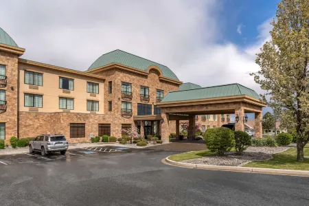 Best Western Premier Pasco Inn  Suites